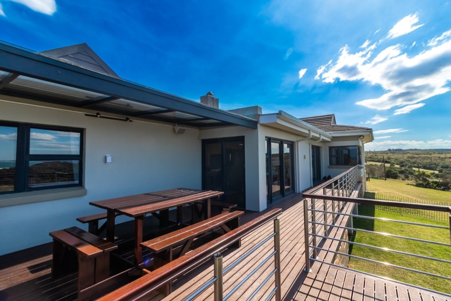 4 Bedroom Property for Sale in Cypraea Sands Estate Eastern Cape